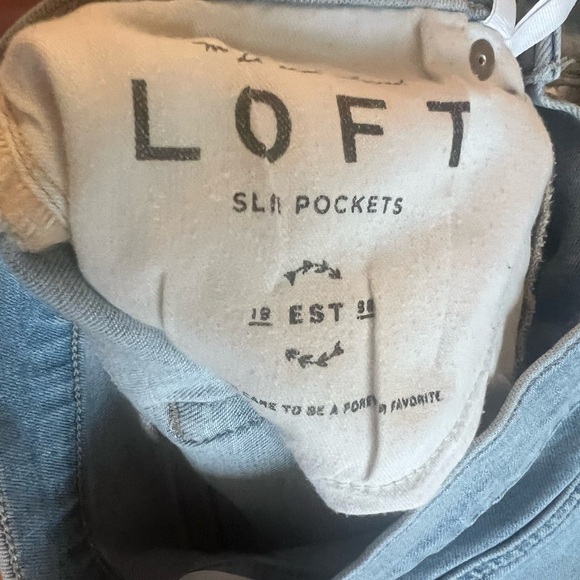 LOFT Light Wash Cropped Jeans - Picture 7 of 9